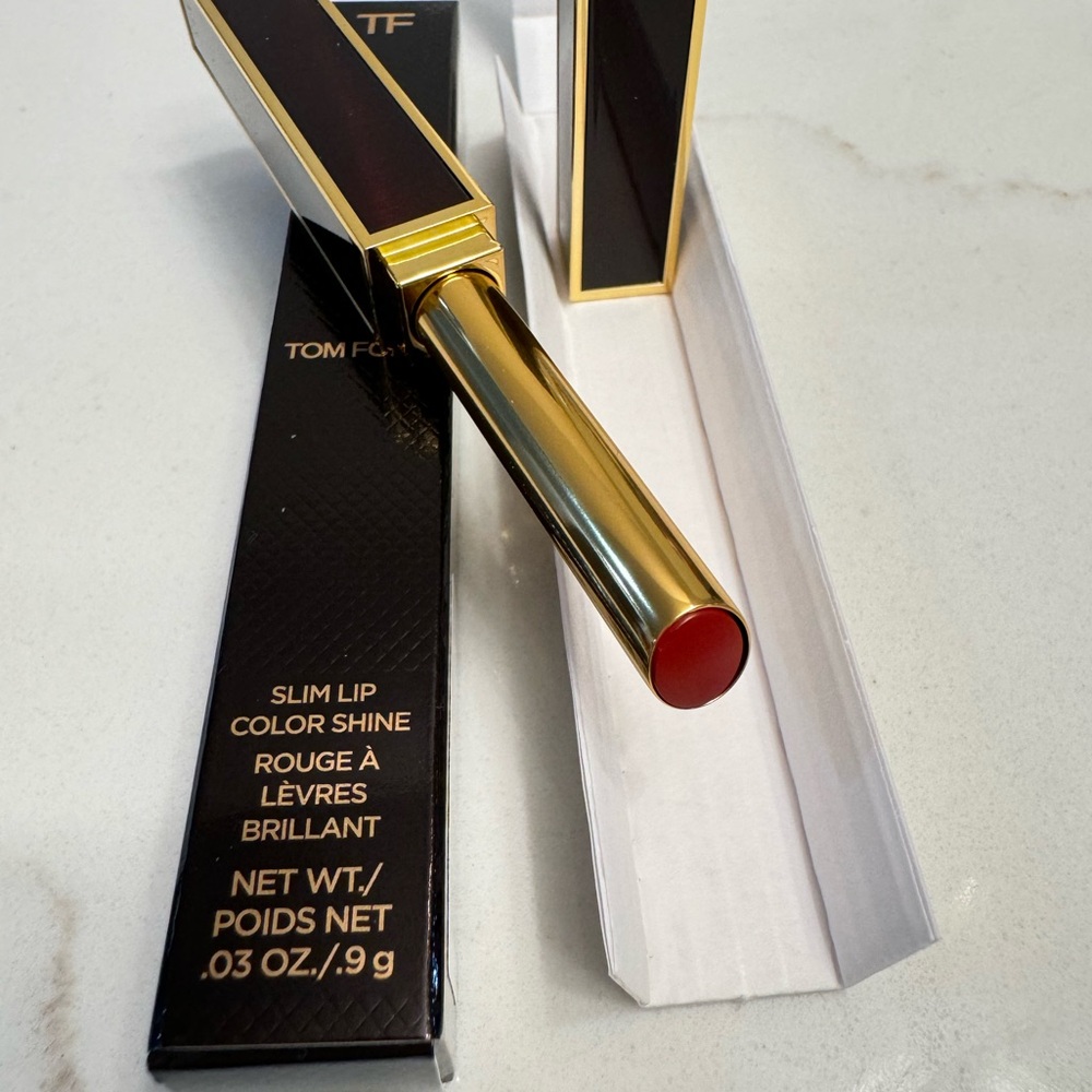 ❤️Tom Ford Slim Lip Color Shine Velvet Tux 153